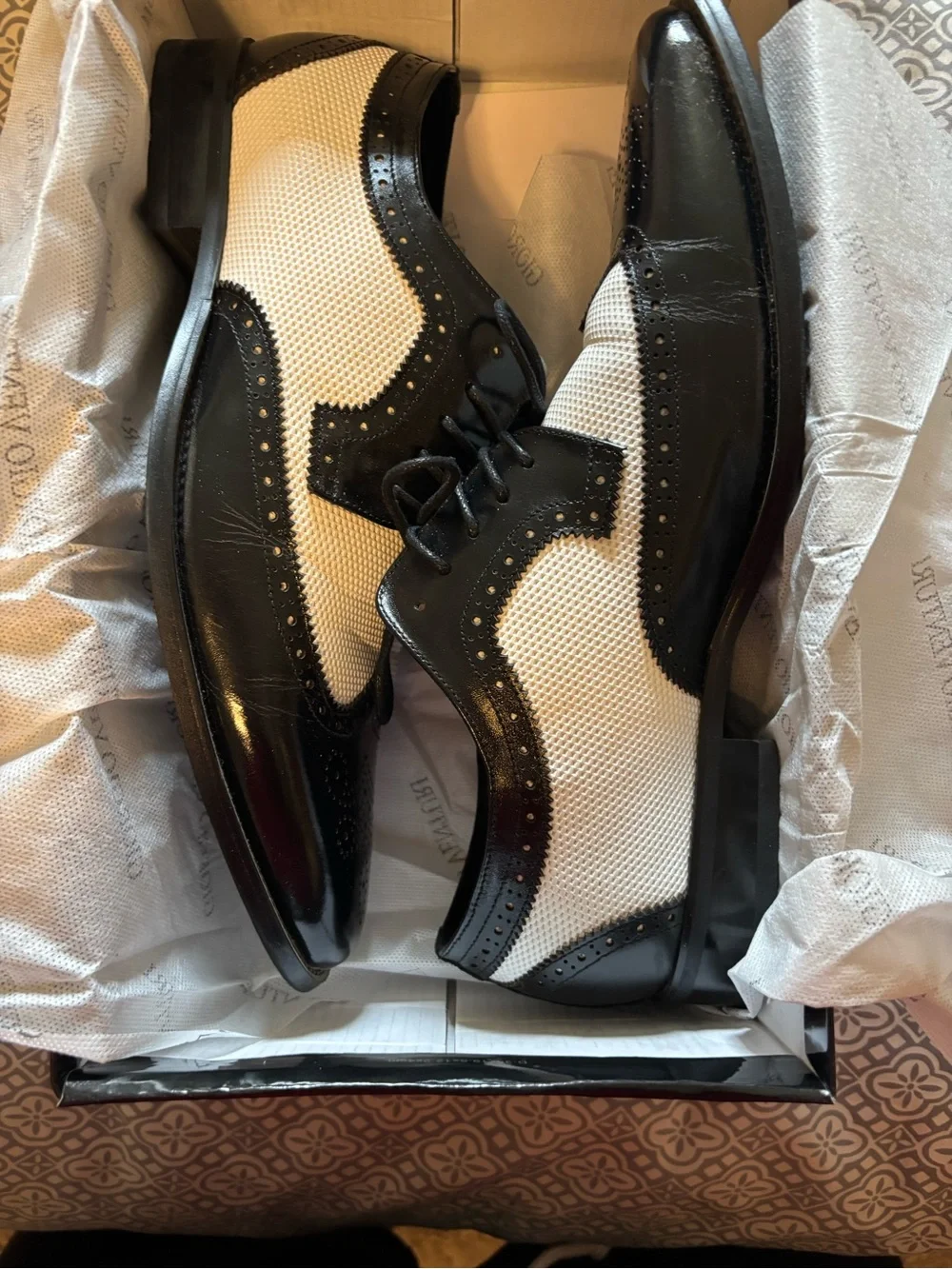 Giorgio Venturi Black Shoe Box and shoes